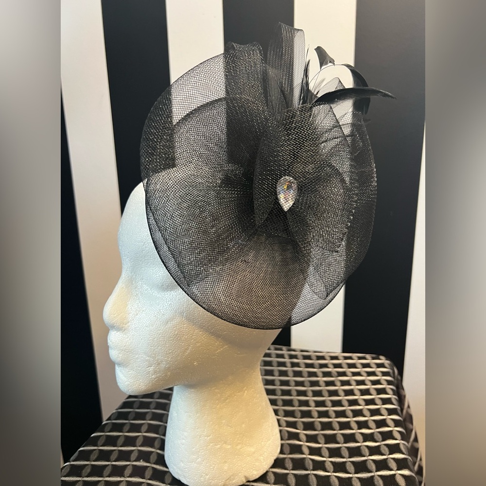 Large Black Sinamay Mesh Feathered Fascinator with Bow and Jewel Accents